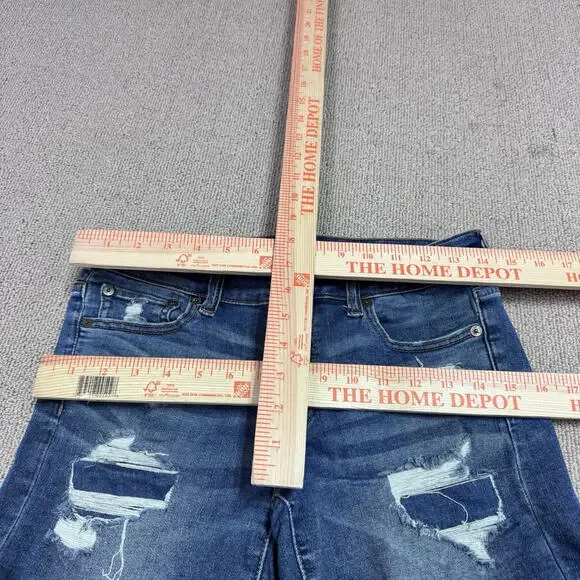 American Eagle Midi Shorts Blue Distressed Pockets Women’s Size 4 - Picture 2 of 11